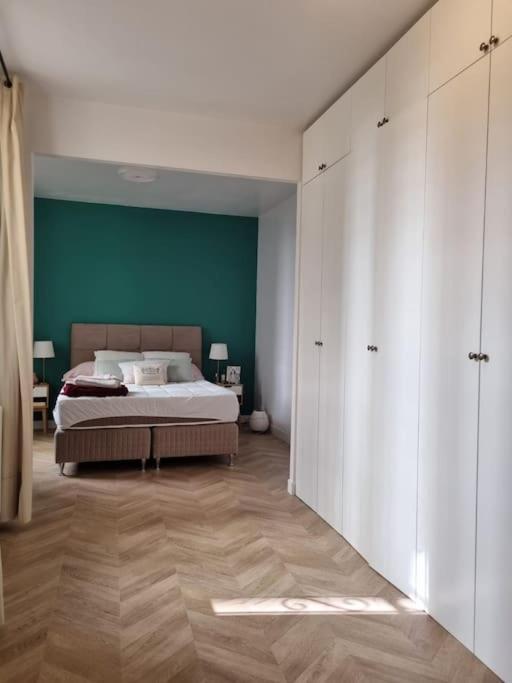 Renovated 16th Flat Appartement